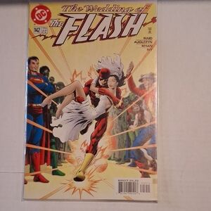 DC The Flash Comic Cover – Red, Yellow & White